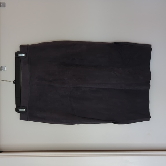 Wilfred Free faux suede pencil skirt - Picture 1 of 4